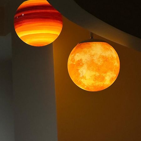 Moon Room, Nuit Insolite - Ollioules Toulon Var Eksteriør bilde